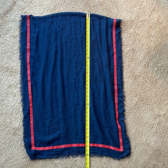 Navy Linen Scarf w/Red Nautical Anchor Ribbon Trim & Frayed Edges 72Lx25.5W” - Picture 4 of 5